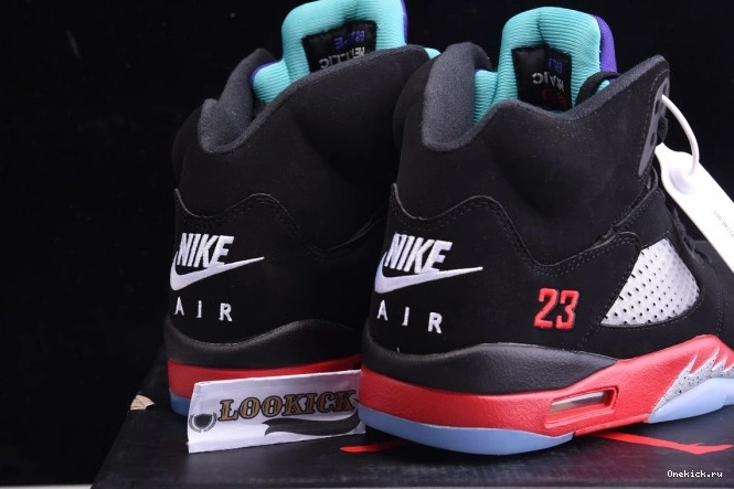 One Kick CZ1786-001 Top Air 5 Jordan 3 0810